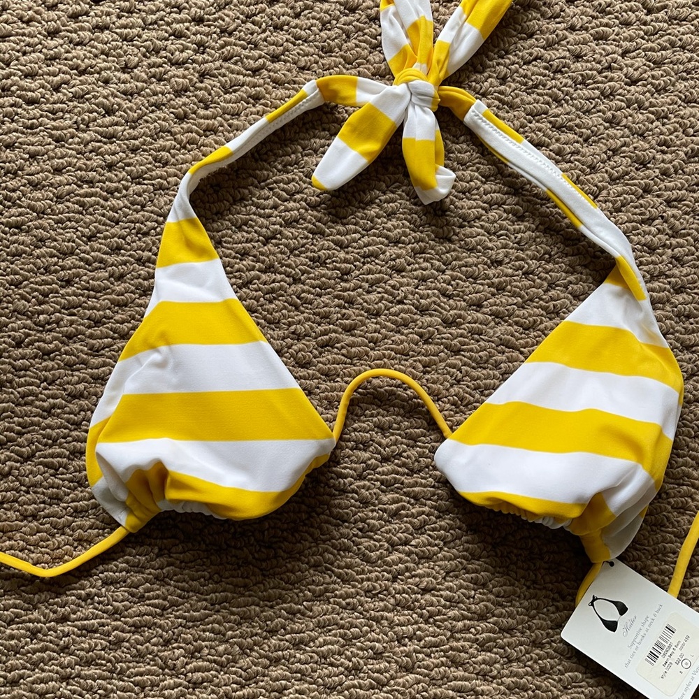 Victoria’s Secret Bikini top